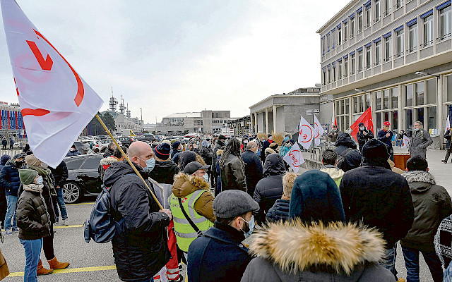 Januar 2021: Mitten in der Pandemie kämpfen die Beschäftigten von Swissport Genf mit Würde gegen Dumpingverträge.
